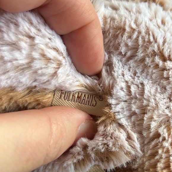 Folkmanis Grunting Pig Hand Puppet Stuffed Animal Farm Piglet Plushie Kid’s Toy - Picture 11 of 15